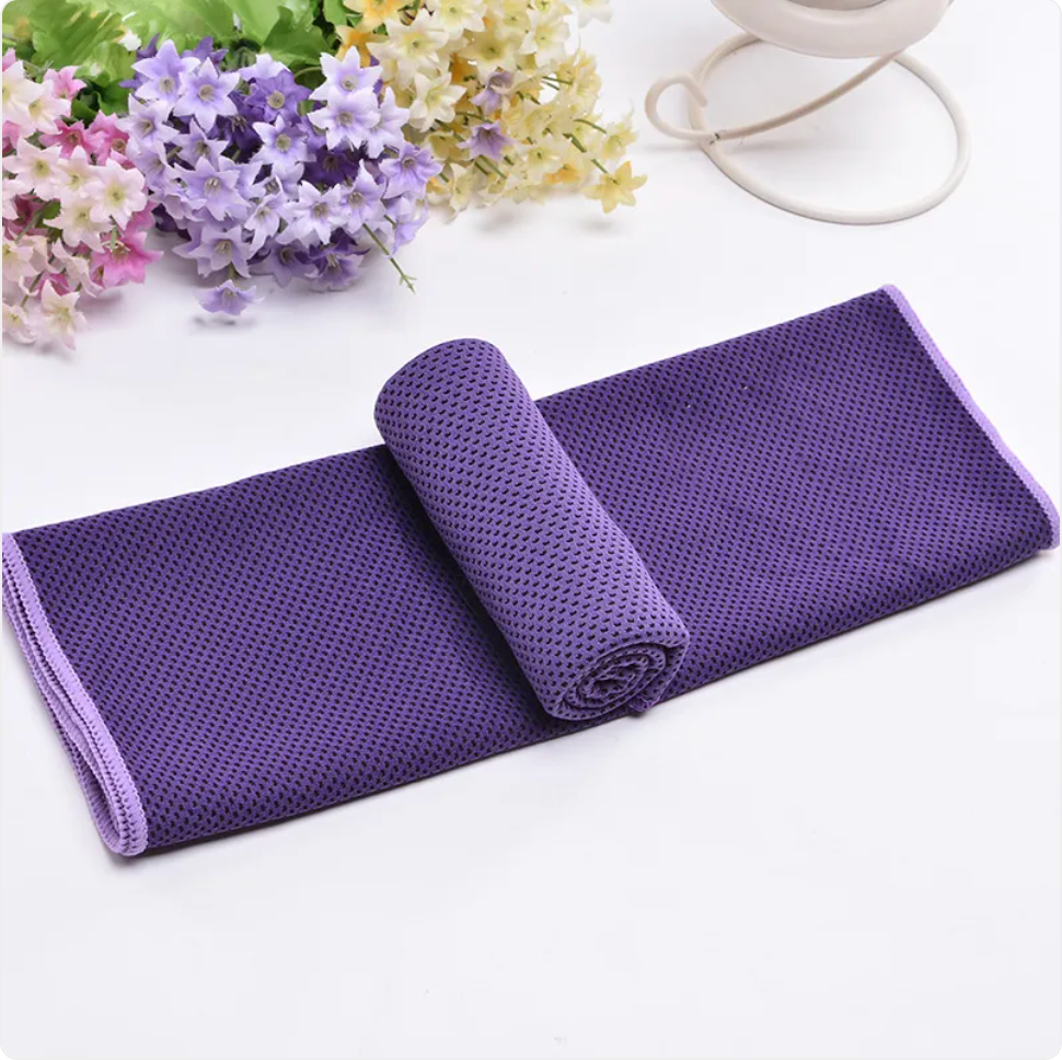 ChillPaw™ Quick-Dry Cooling Towel – Instant Relief Anywhere