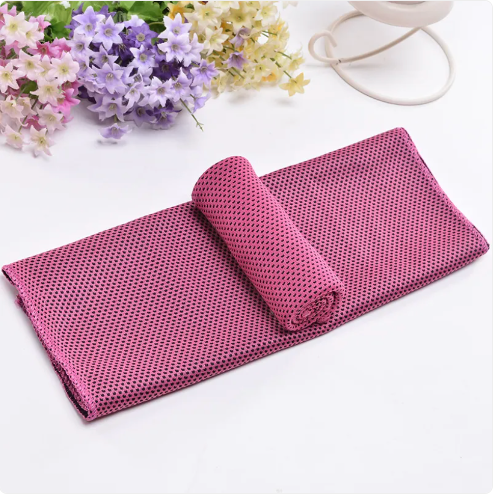 ChillPaw™ Quick-Dry Cooling Towel – Instant Relief Anywhere