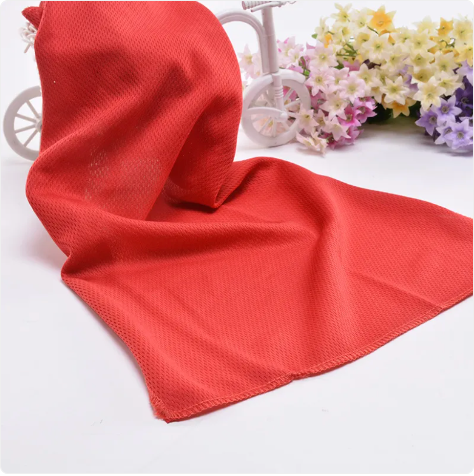 ChillPaw™ Quick-Dry Cooling Towel – Instant Relief Anywhere
