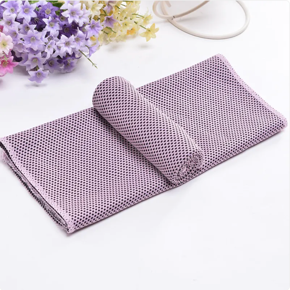 ChillPaw™ Quick-Dry Cooling Towel – Instant Relief Anywhere